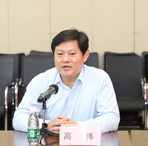 阿爾山市委常委、政府副市長(zhǎng)高偉.jpg